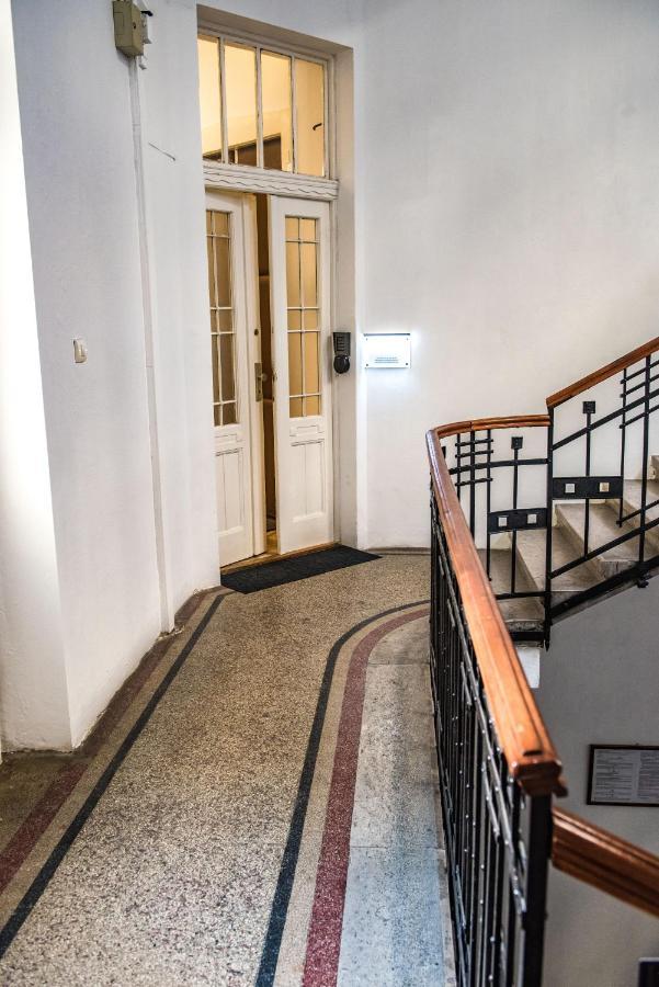 Exclusive Apartmanok Szeged Buitenkant foto
