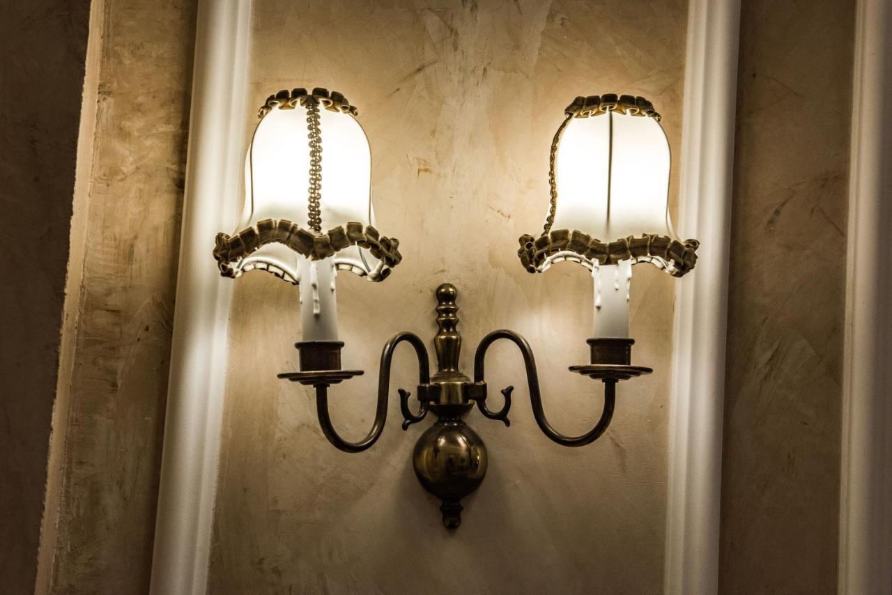 Exclusive Apartmanok Szeged Buitenkant foto