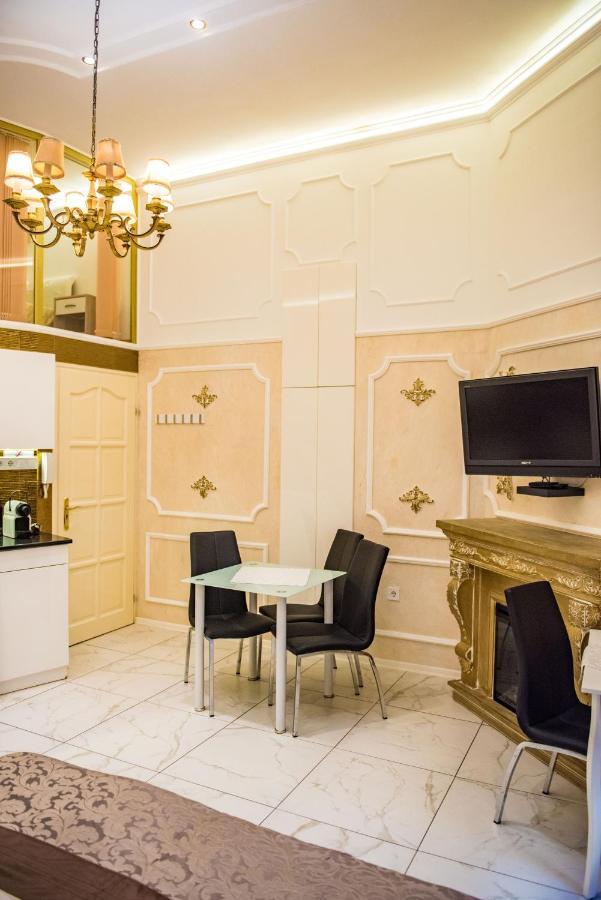 Exclusive Apartmanok Szeged Buitenkant foto